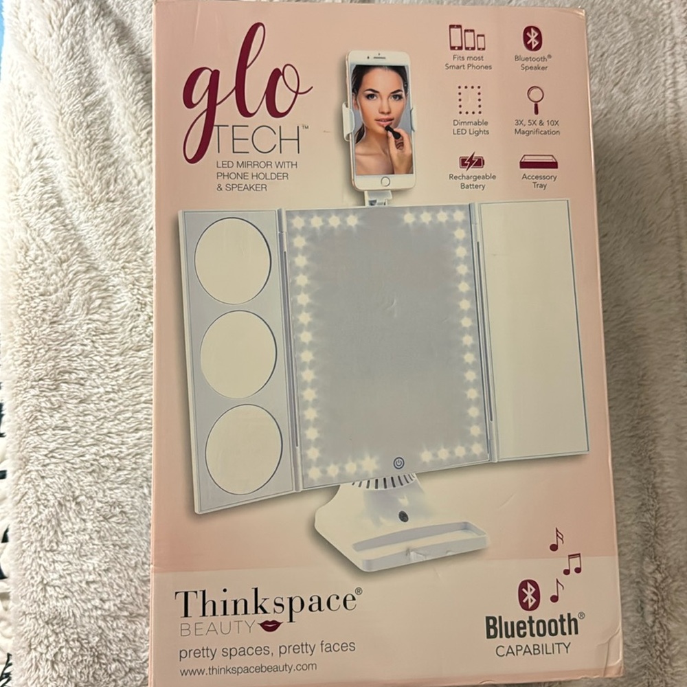 Glo Tech Mirror
